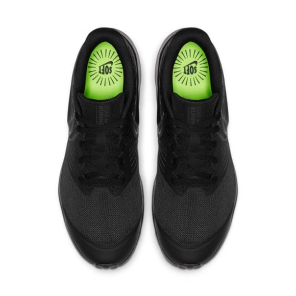 Nike big kid running shoes - Picture 4 of 7